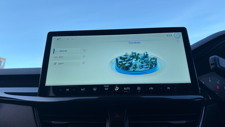 Ford Focus 1.0 EcoBoost Hybrid mHEV 155 ST-Line 5dr Auto Petrol Estate